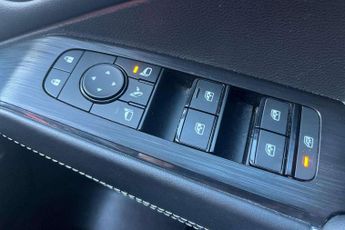 Nissan Qashqai 1.3 DiG-T MH 158 N-Connecta 5dr Xtronic
