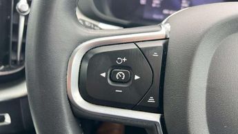 Volvo XC60 2.0 T6 [350] RC PHEV Core Bright 5dr AWD Gtron