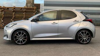 Toyota Yaris 1.5 Hybrid GR Sport 5dr CVT