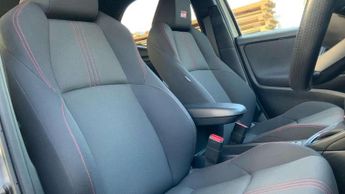 Toyota Yaris 1.5 Hybrid GR Sport 5dr CVT