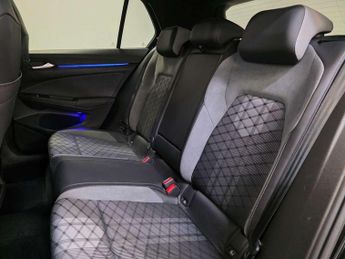 Volkswagen Golf 1.5 eTSI 150 R-Line 5dr DSG