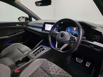 Volkswagen Golf 1.5 eTSI 150 R-Line 5dr DSG