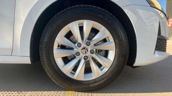 Skoda Octavia Estate 1.5 TSI e-TEC SE Technology 5dr DSG