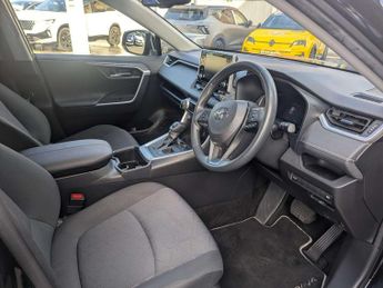 Toyota RAV4 2.5 VVT-i Hybrid Design 5dr CVT 2WD