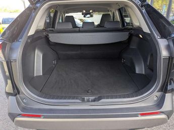 Toyota RAV4 2.5 VVT-i Hybrid Design 5dr CVT 2WD