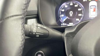 Volvo XC40 Recharge 1.5 T4 Recharge PHEV R DESIGN 5dr Auto