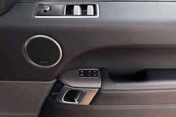 Land Rover Range Rover Sport 2.0 P400e HSE 5dr Auto