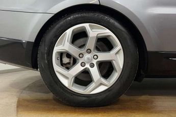 Land Rover Range Rover Sport 2.0 P400e HSE 5dr Auto