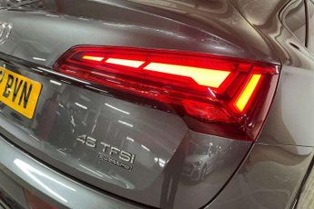 Audi Q5 Sportback 45 TFSI Quattro Edition 1 5dr S Tronic