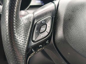 Toyota C-HR 1.8 Hybrid GR Sport 5dr CVT