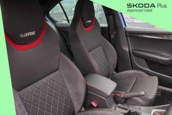 Skoda Octavia vRS 2.0 TSI 245 vRS 5dr DSG [Black Pack]