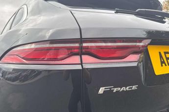 Jaguar F-Pace 2.0 D200 R-Dynamic S 5dr Auto AWD