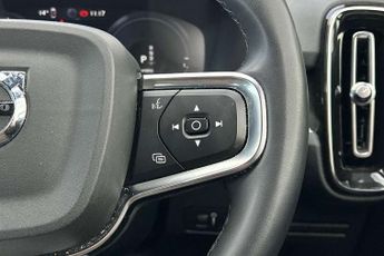 Volvo XC40 Recharge 1.5 T4 Recharge PHEV Core Bright 5dr Auto