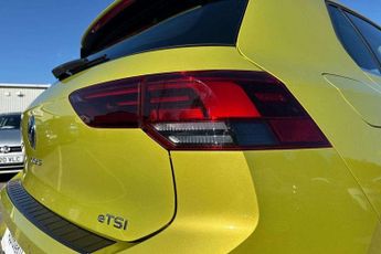 Volkswagen Golf 1.5 eTSI 150 Style 5dr DSG