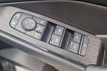 Nissan Qashqai 1.3 DiG-T MH 158 Acenta Premium 5dr Xtronic