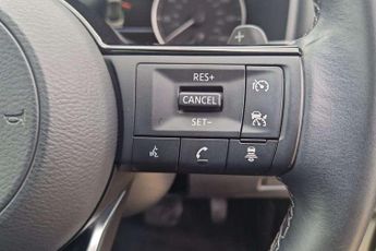 Nissan Qashqai 1.3 DiG-T MH 158 Acenta Premium 5dr Xtronic