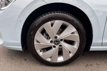 Volkswagen Golf 1.5 eTSI 150 Match 5dr DSG