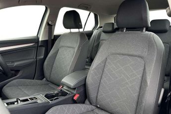 Volkswagen Golf 2.0 TDI Life 5dr DSG