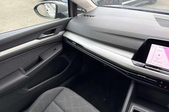 Volkswagen Golf 2.0 TDI Life 5dr DSG