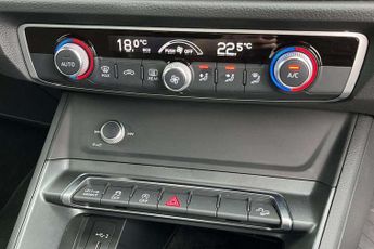 Audi Q3 35 TFSI S Line 5dr S Tronic