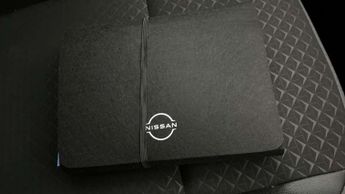 Nissan Juke 1.0 DiG-T N-Connecta 5dr DCT