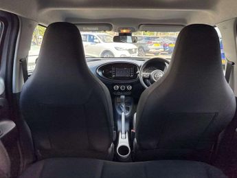 Toyota Aygo X 1.0 VVT-i Pure 5dr Auto