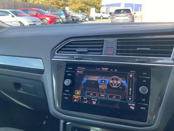 Volkswagen Tiguan 1.5 TSI 150 Elegance 5dr DSG