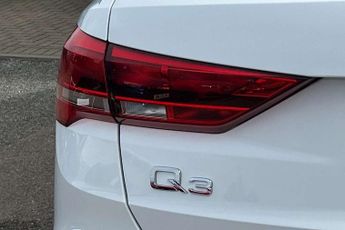 Audi Q3 35 TFSI Technik 5dr S Tronic
