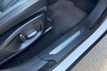 Jaguar F-Pace 2.0d Portfolio 5dr Auto AWD