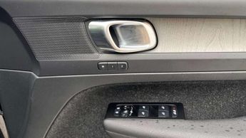 Volvo XC40 Recharge 1.5 T5 Recharge PHEV Inscription Pro 5dr Auto