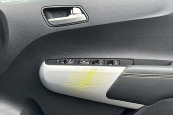 Kia Picanto 1.0 X-Line S 5dr Auto