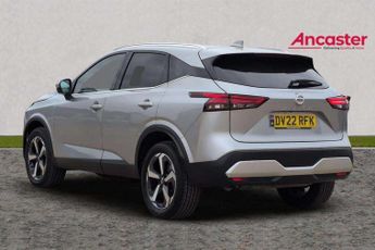 Nissan Qashqai 1.3 DiG-T MH 158 N-Connecta 5dr Xtronic