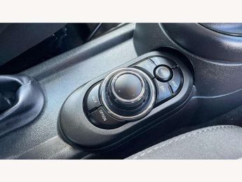 MINI Hatchback 2.0 Cooper S Classic 3dr Auto