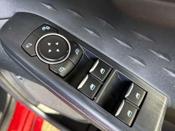 Ford Kuga 2.0 EcoBlue 190 ST-Line X 5dr Auto AWD