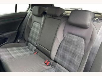 Volkswagen Golf 2.0 TDI 200 GTD 5dr DSG