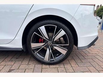 Volkswagen Golf 2.0 TDI 200 GTD 5dr DSG