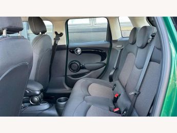 MINI Hatchback 5dr 1.5 Cooper Classic II 5dr Auto