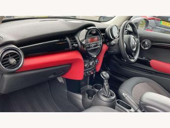 MINI Hatchback 1.5 Cooper 3dr Auto