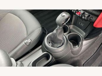 MINI Hatchback 1.5 Cooper 3dr Auto