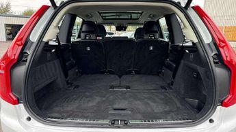 Volvo XC90 2.0 B5D [235] Momentum 5dr AWD Geartronic