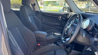 MINI Hatchback 5dr 2.0 Cooper S Sport 5dr Auto