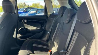 MINI Hatchback 5dr 2.0 Cooper S Sport 5dr Auto