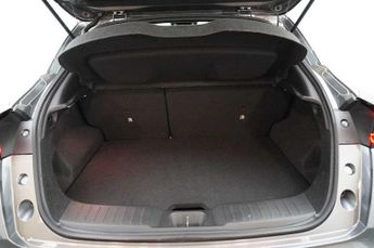 Nissan Juke 1.0 DiG-T N-Connecta 5dr DCT