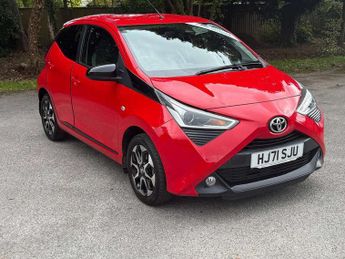 Toyota AYGO 1.0 VVT-i X-Trend TSS 5dr