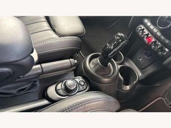 MINI Hatchback 5dr 1.5 Cooper Exclusive 5dr Auto