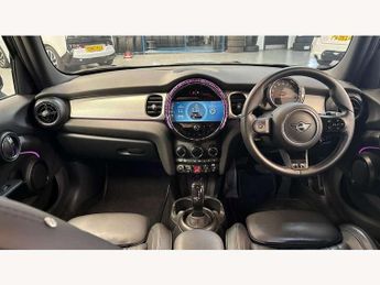 MINI Hatchback 5dr 1.5 Cooper Exclusive 5dr Auto