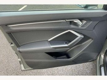 Audi Q3 35 TFSI S Line 5dr S Tronic [Leather]