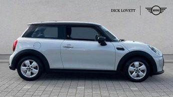 MINI Hatchback 1.5 Cooper Classic 3dr Auto