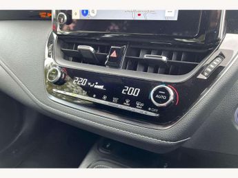 Toyota Corolla 1.8 VVT-i Hybrid Design 5dr CVT