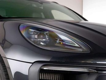 Porsche Macan GTS 5dr PDK